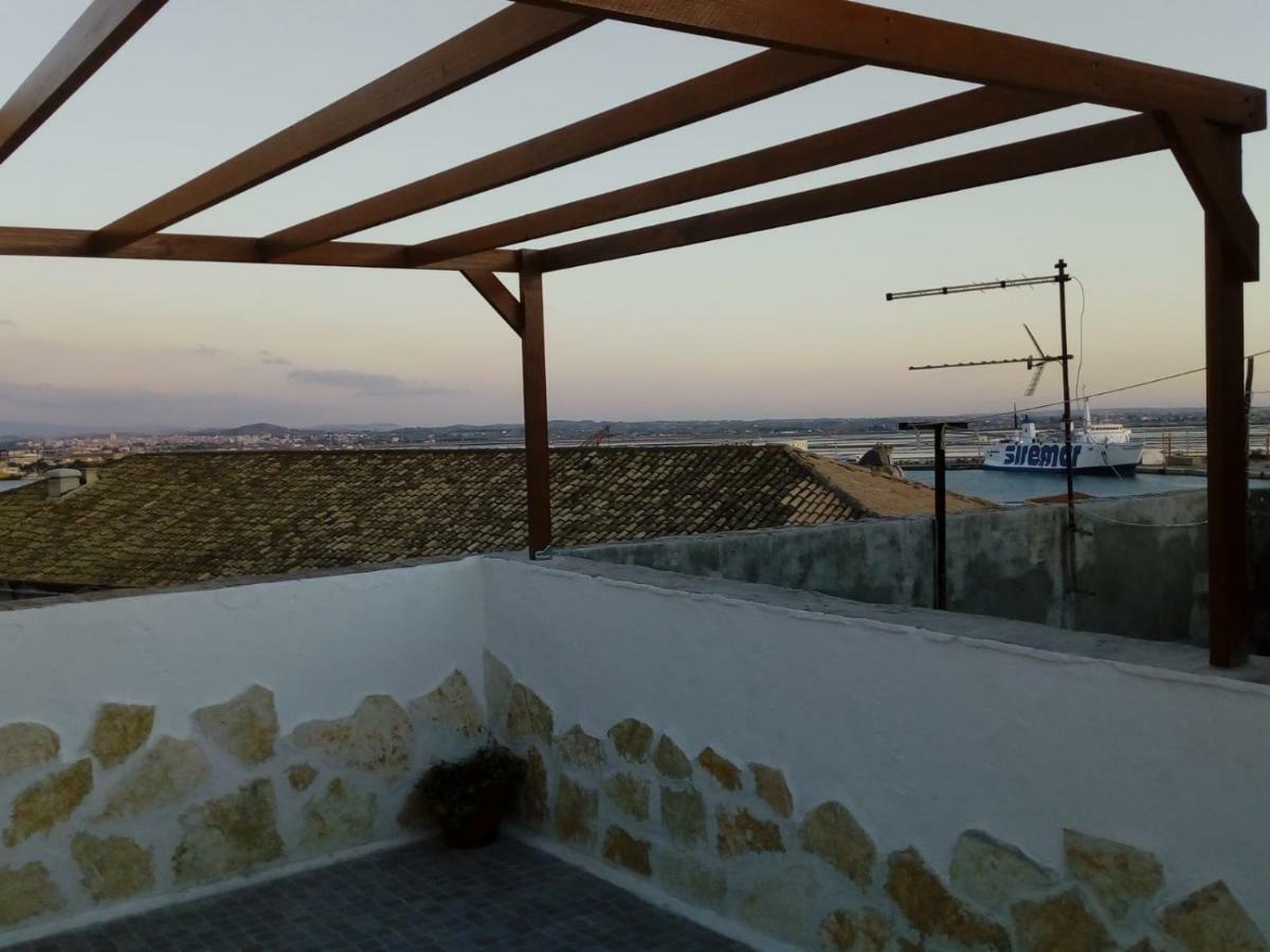Appartamento L'Ammiraglio Trapani Exterior photo