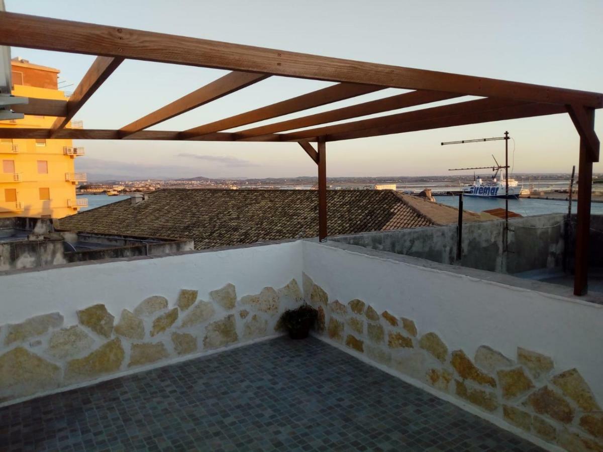 Appartamento L'Ammiraglio Trapani Exterior photo