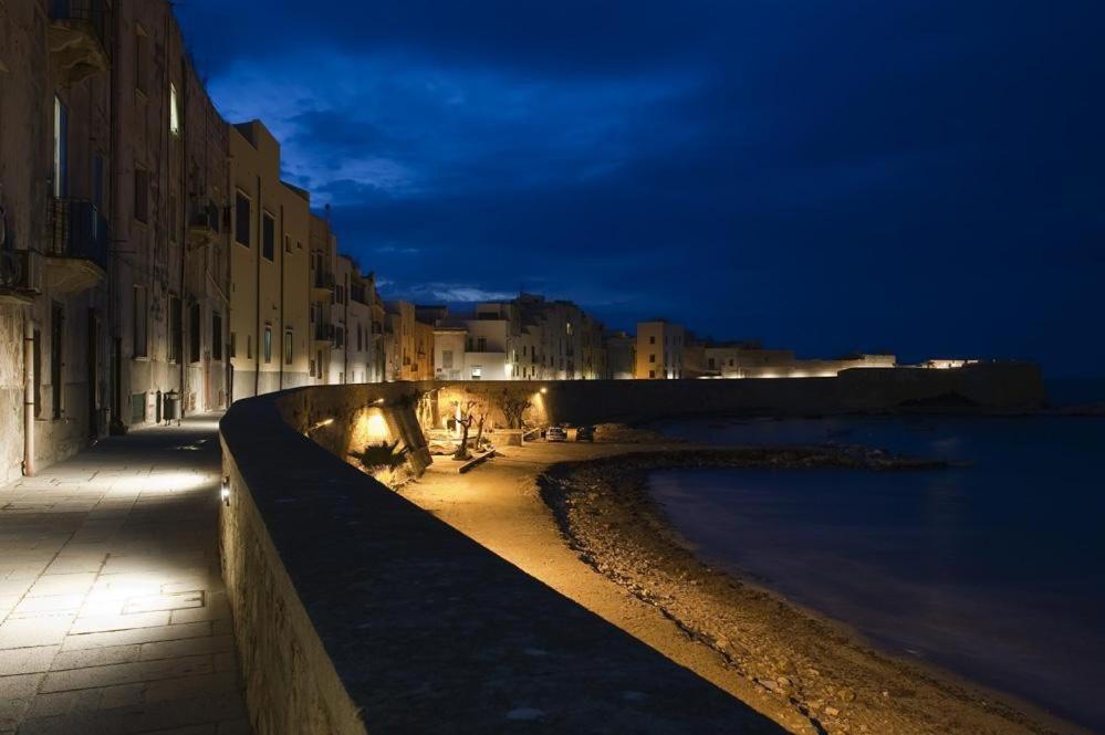 Appartamento L'Ammiraglio Trapani Exterior photo